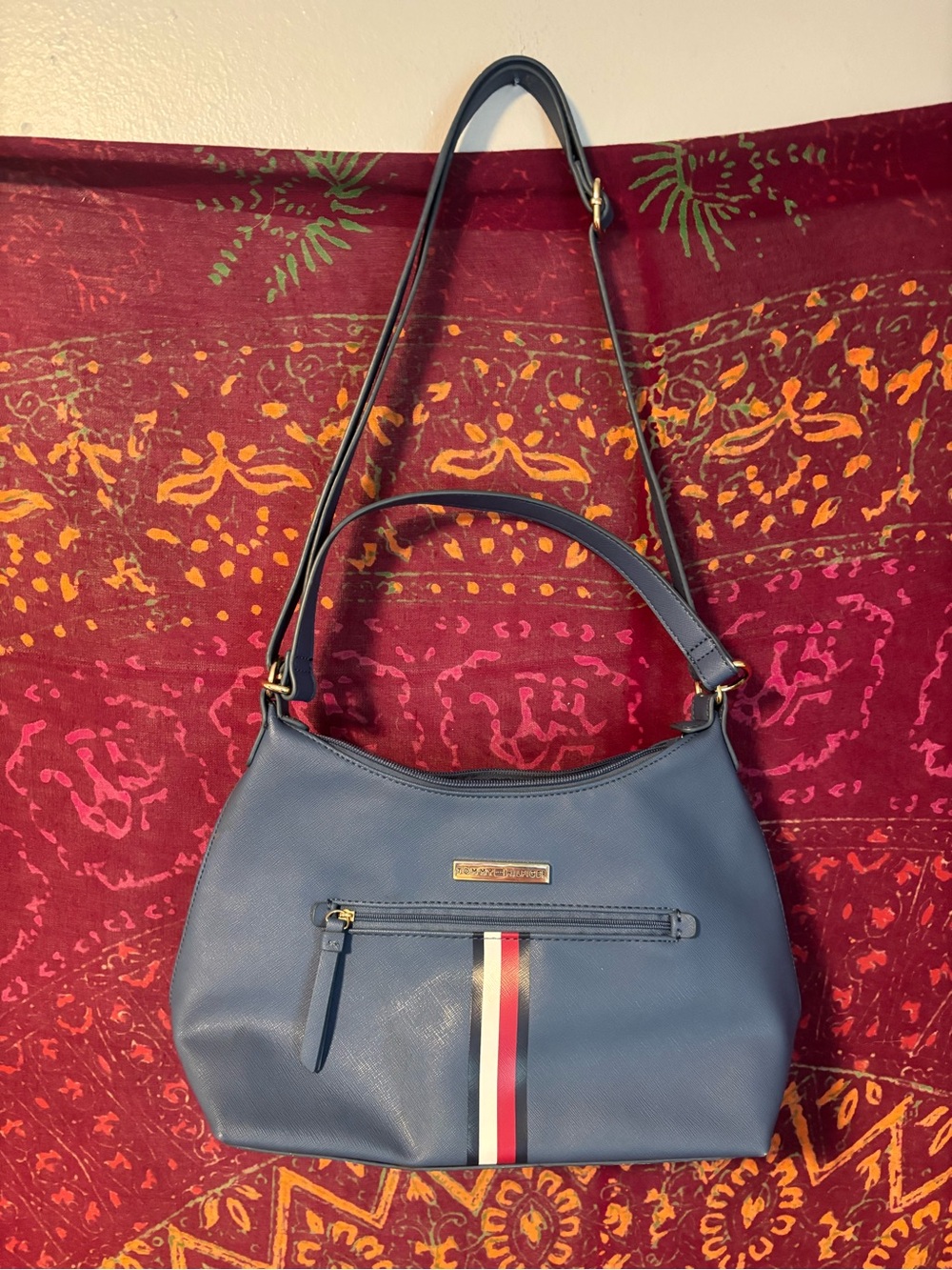 Tommy Hilfiger Navy Leather Shoulder Bag with Signature Stripe